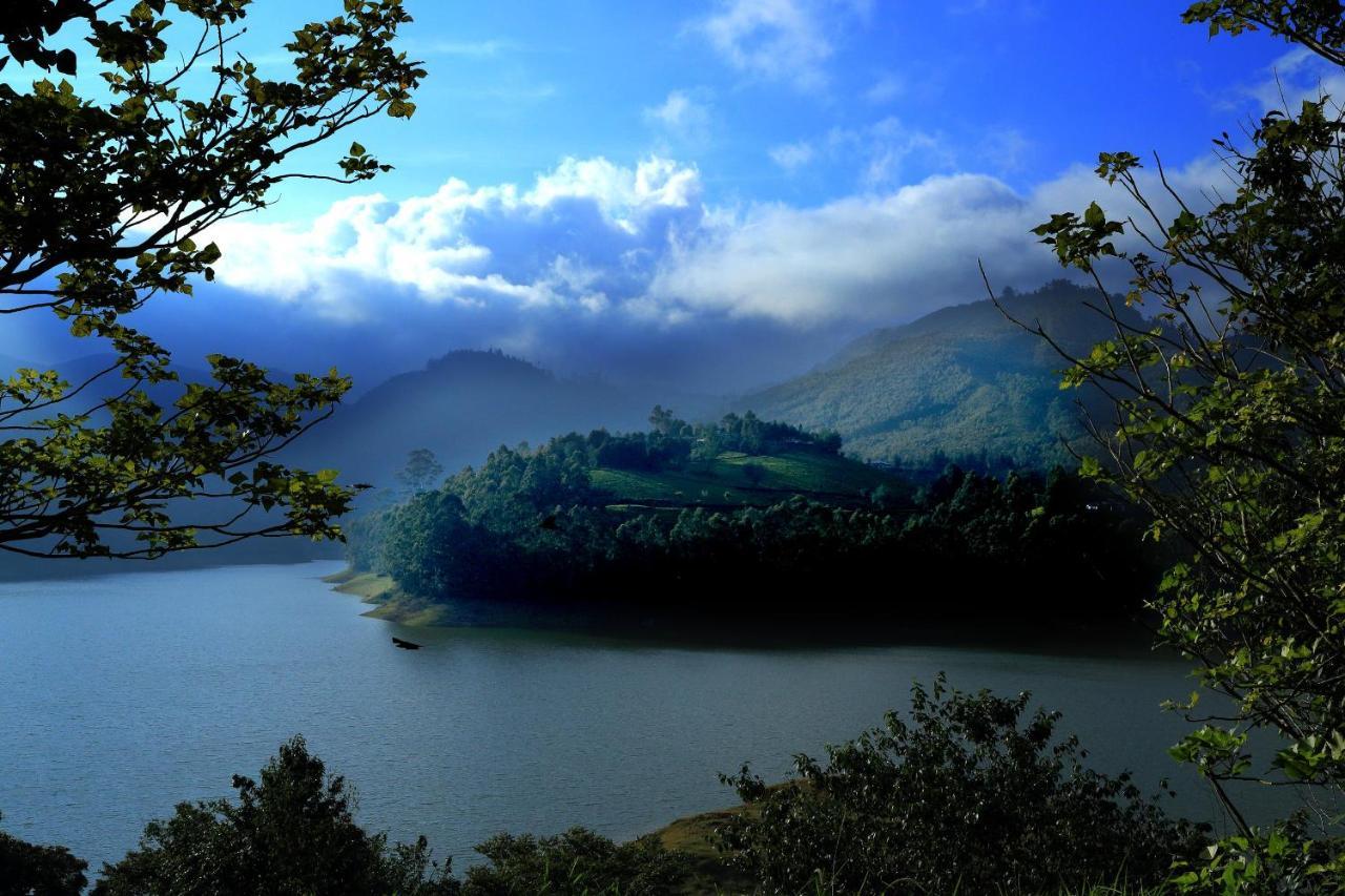 Ottway Hills Near Mattupetty Dam Hotel Munnar Eksteriør billede